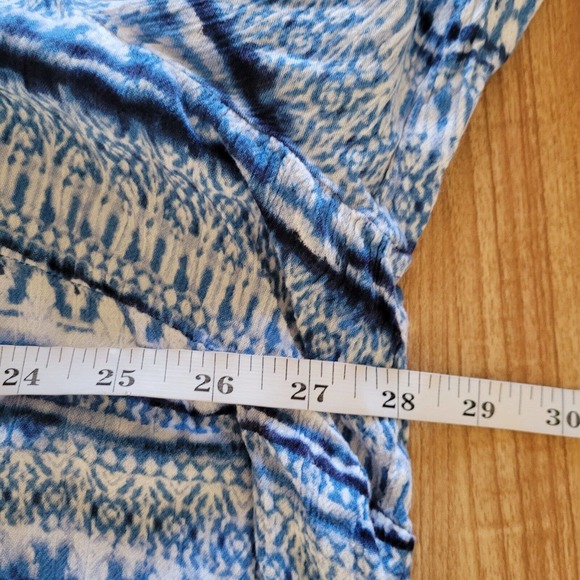 Woman Within Top Shirt Womens 2X Blue White Tie Dye Bell Sleeve Peasant Boho - Picture 7 of 11